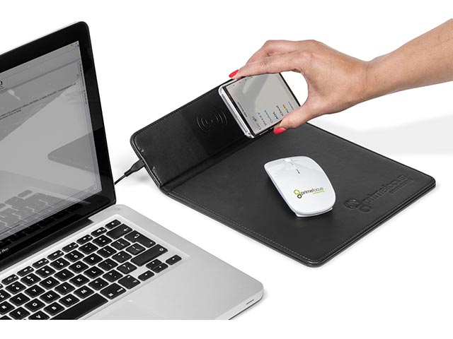 Ashburton Mouse Pad With Wireless Charger
